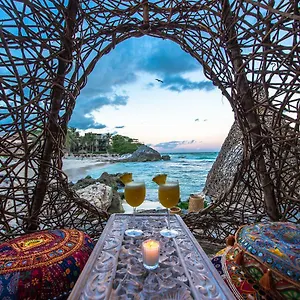 bejuco.tulum-hotels.net/