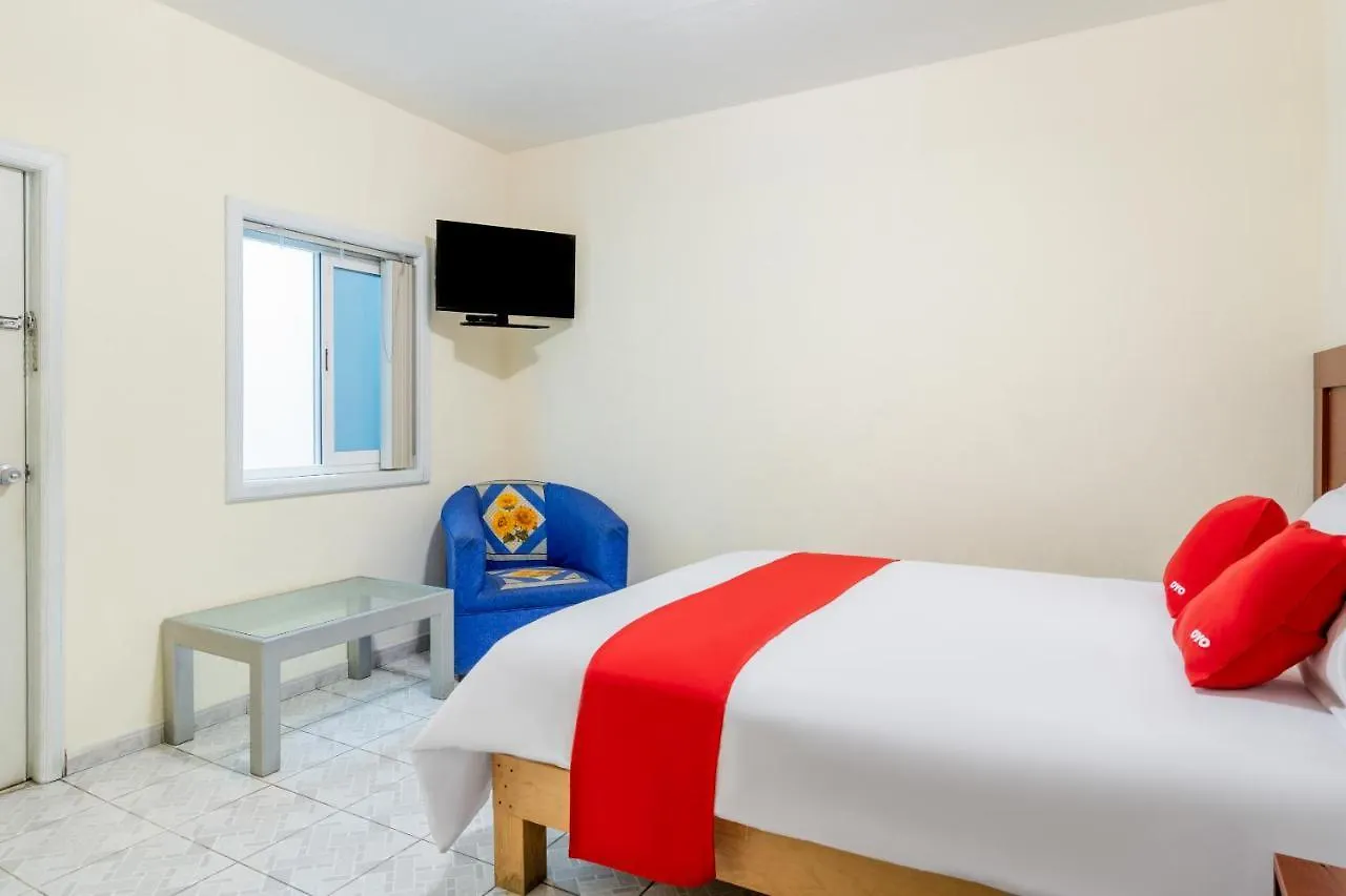 *****  Oyo Hotel Platinium Gran Hotel,Guadalajara,Artesanias Tonala México